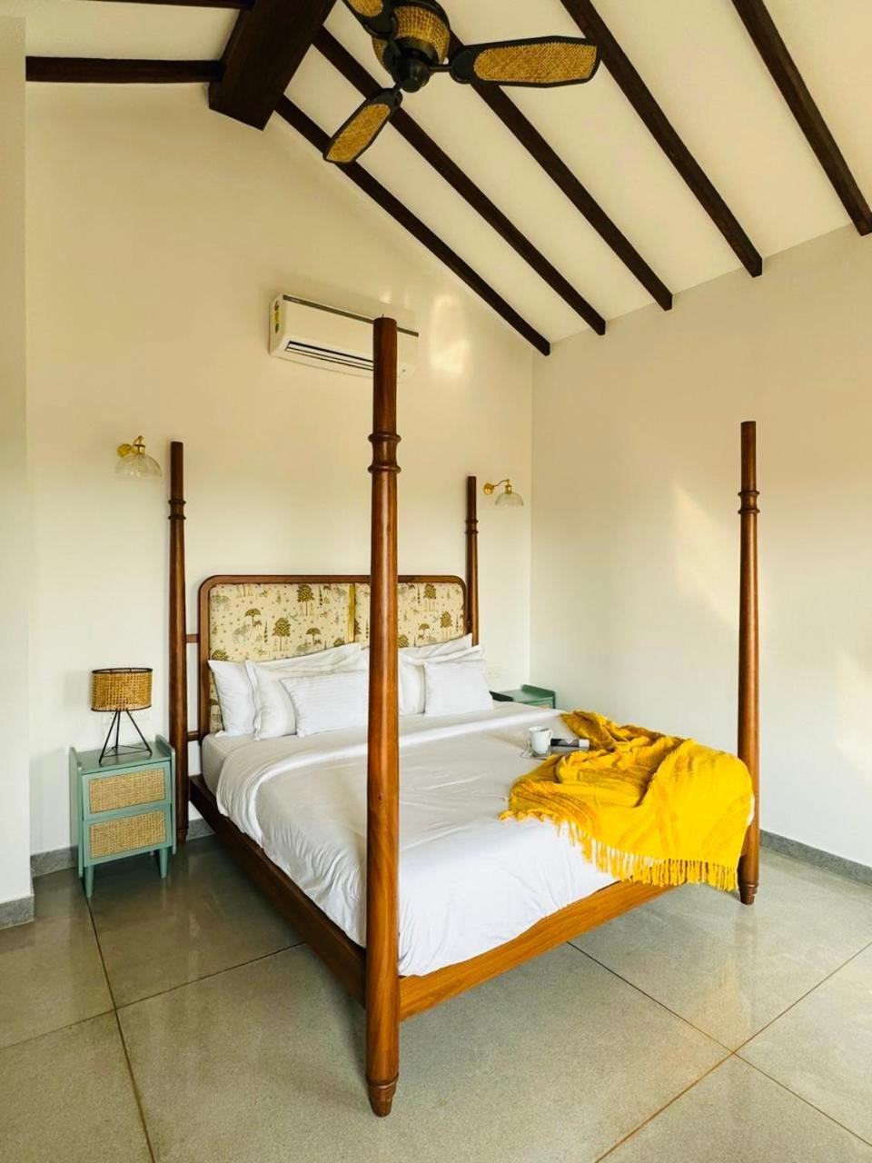 Casa Azul- Luxury 4Bhk Assagao With Private Pool Villa Vagator Dış mekan fotoğraf